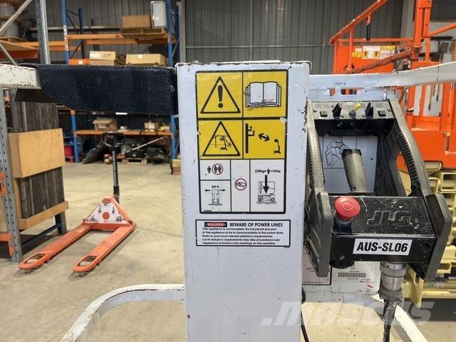 JLG 1230ES Вертикальные мачтовые подъемники