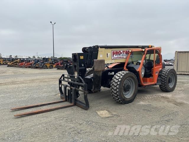 JLG 1255 Телескопические погрузчики