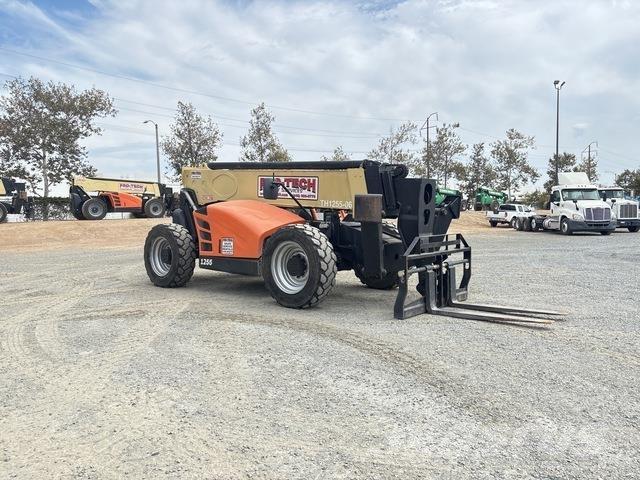 JLG 1255 Телескопические погрузчики