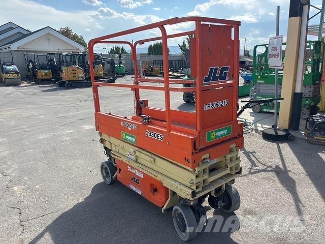 JLG 1930 ES Ножничные подъемники