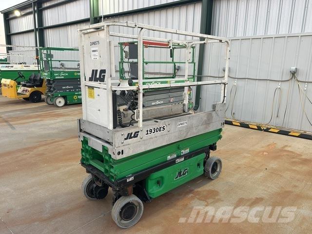 JLG 1930 ES Ножничные подъемники