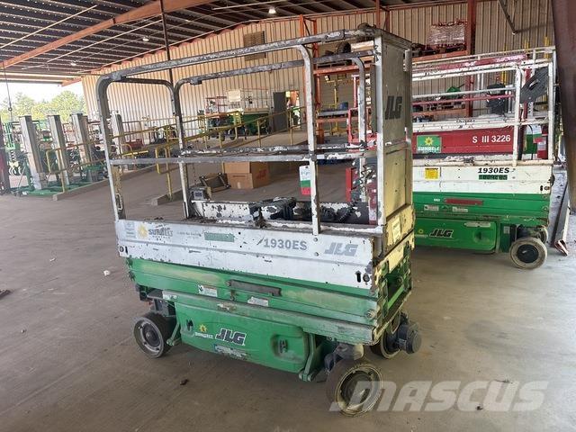 JLG 1930 ES Ножничные подъемники