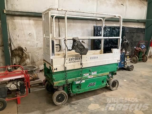 JLG 1930ES Ножничные подъемники