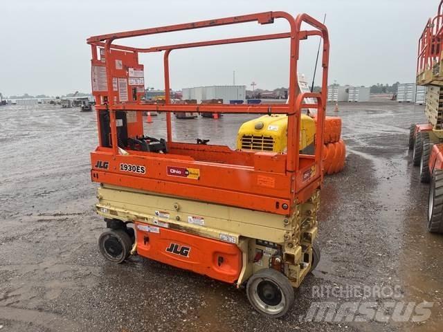 JLG 1930ES Ножничные подъемники