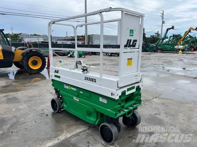 JLG 1930ES Ножничные подъемники