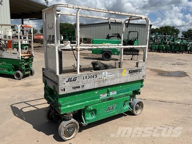 JLG 1930ES Ножничные подъемники