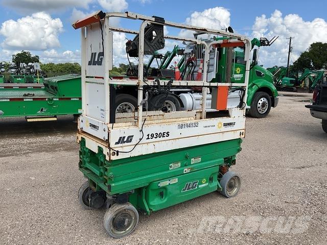 JLG 1930ES Ножничные подъемники