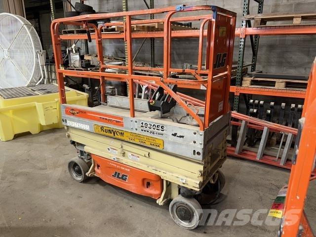 JLG 1930ES Ножничные подъемники