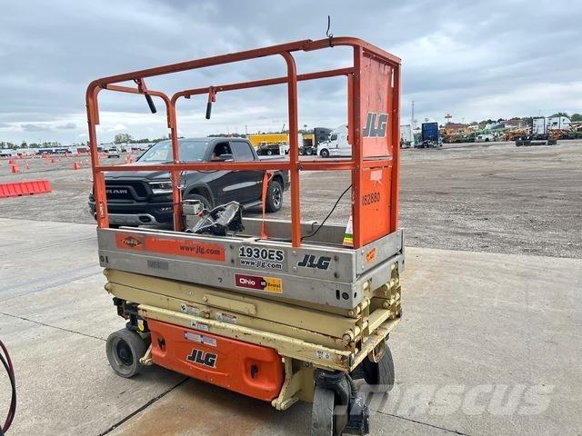 JLG 1930ES Ножничные подъемники