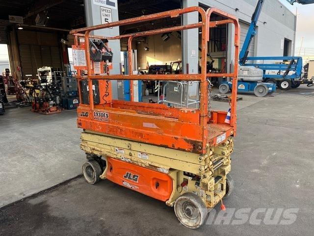 JLG 1930ES Ножничные подъемники