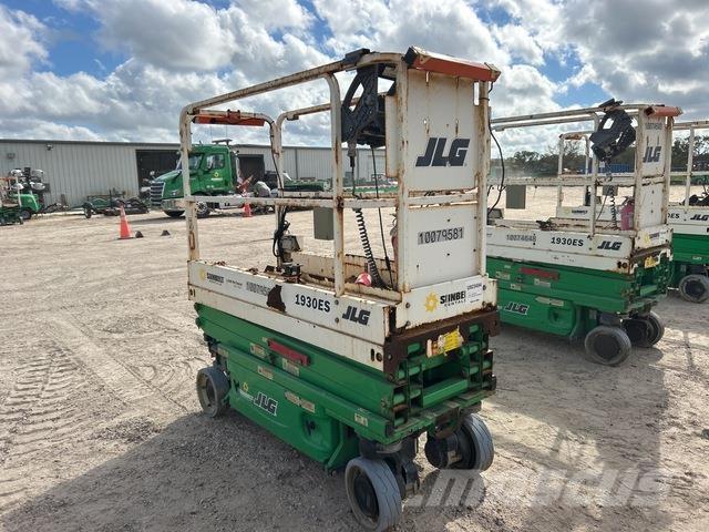 JLG 1930ES Ножничные подъемники