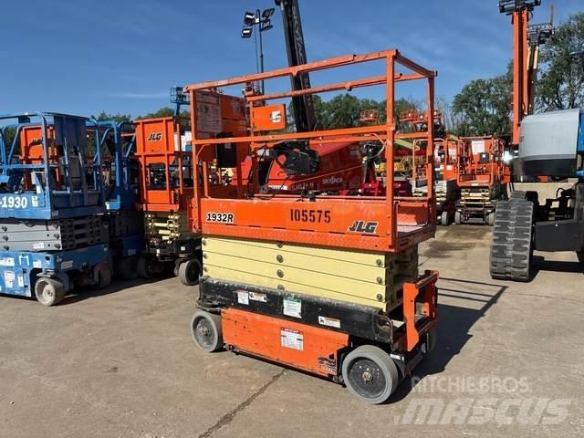 JLG 1932R Ножничные подъемники