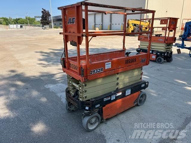 JLG 1932R Ножничные подъемники
