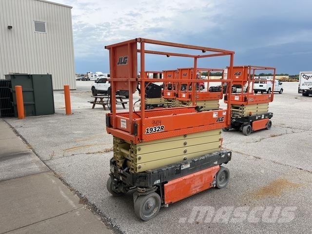JLG 1932R Ножничные подъемники