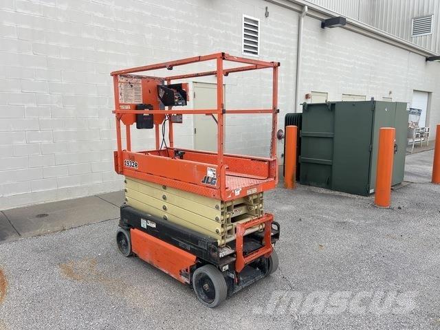 JLG 1932R Ножничные подъемники