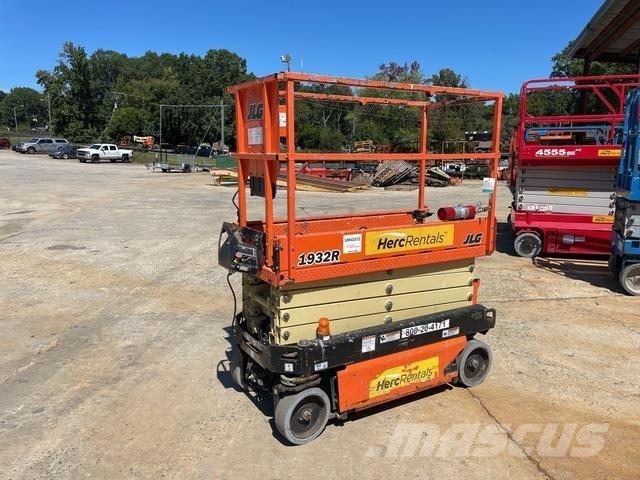 JLG 1932R Ножничные подъемники