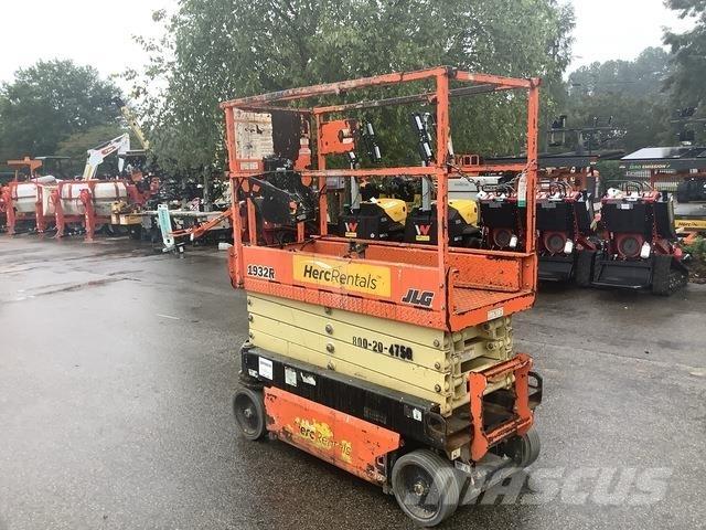 JLG 1932R Ножничные подъемники