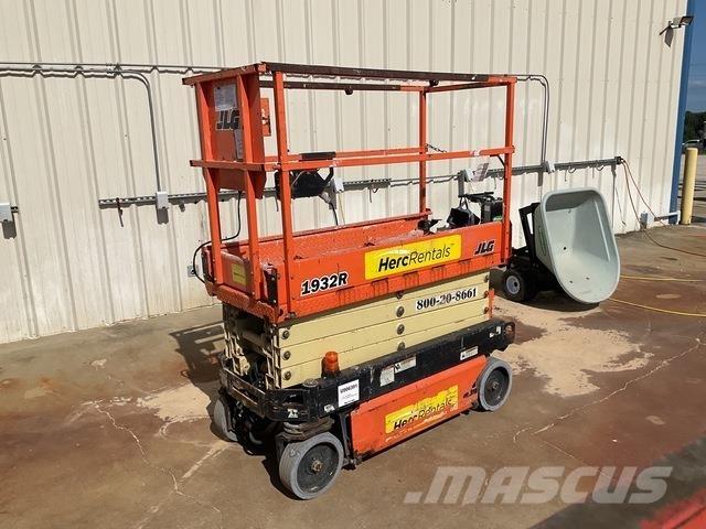 JLG 1932R Ножничные подъемники