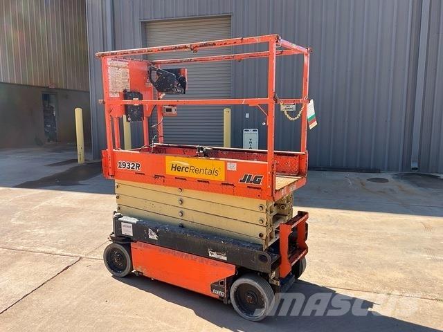 JLG 1932R Ножничные подъемники