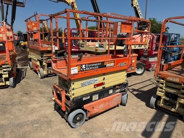 JLG 1932R Ножничные подъемники