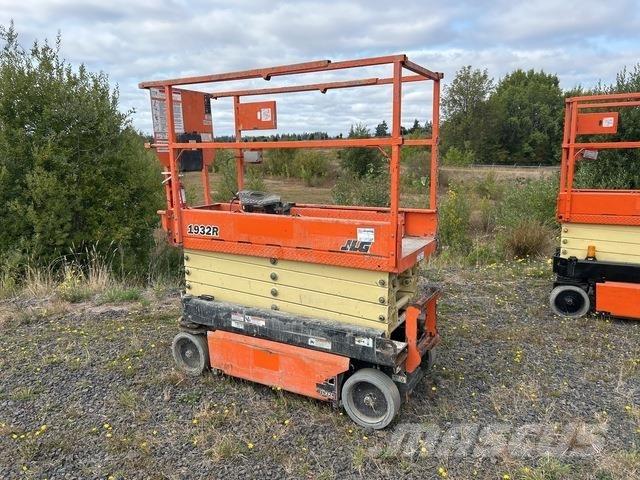 JLG 1932R Ножничные подъемники