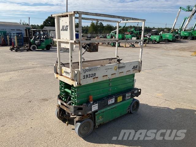 JLG 1932R Ножничные подъемники