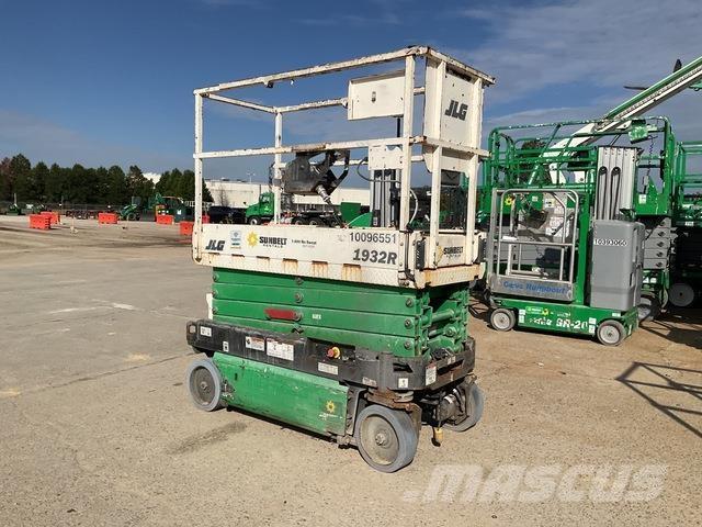 JLG 1932R Ножничные подъемники