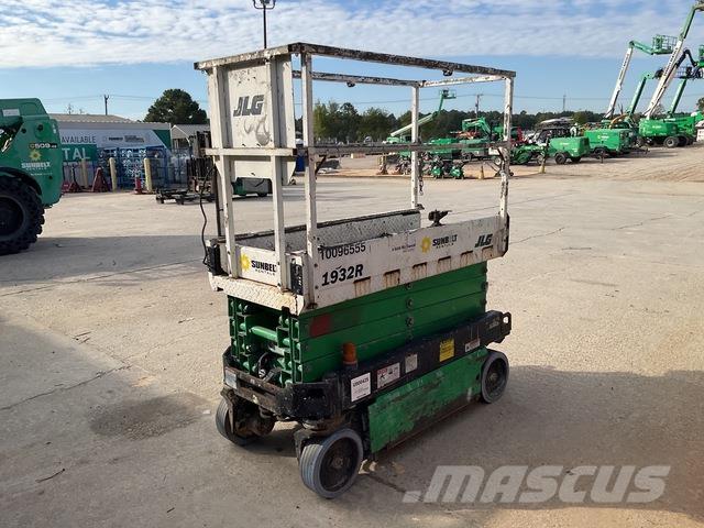 JLG 1932R Ножничные подъемники