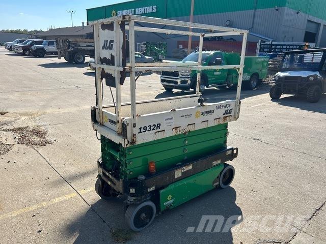 JLG 1932R Ножничные подъемники