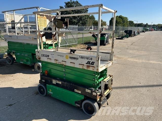 JLG 1932R Ножничные подъемники