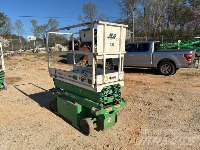 JLG 1932RS Ножничные подъемники