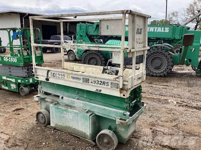 JLG 1932RS Ножничные подъемники