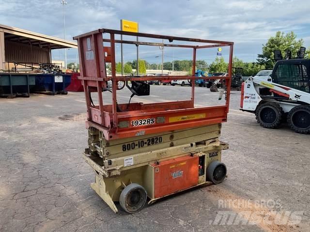 JLG 1932RS Ножничные подъемники