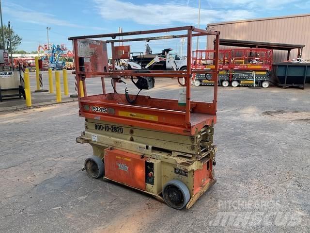 JLG 1932RS Ножничные подъемники