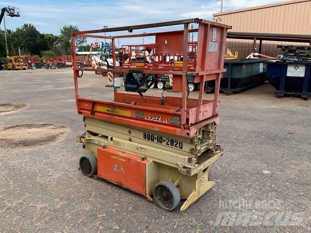 JLG 1932RS Ножничные подъемники