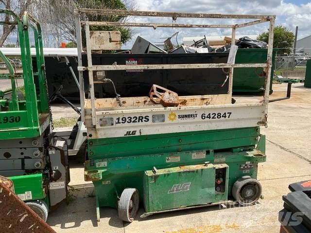 JLG 1932RS Ножничные подъемники