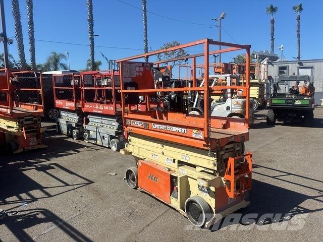 JLG 1932RS Ножничные подъемники