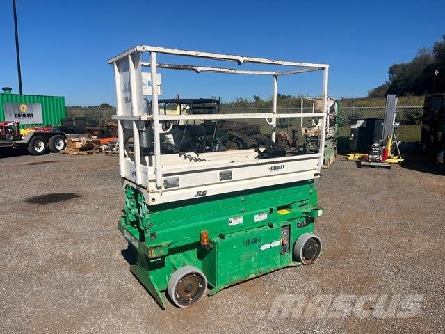 JLG 1932RS Ножничные подъемники