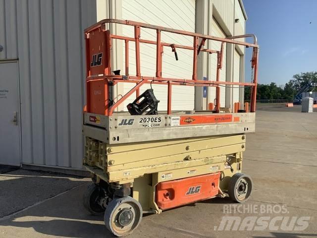 JLG 2030ES Ножничные подъемники