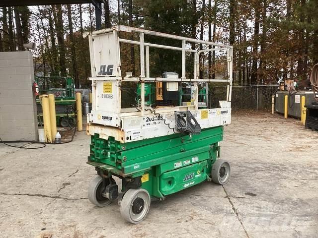 JLG 2032ES Ножничные подъемники