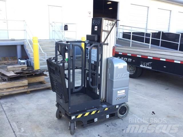 JLG 20MSP Вертикальные мачтовые подъемники