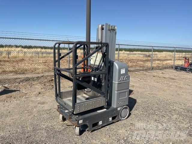 JLG 20MVL Вертикальные мачтовые подъемники