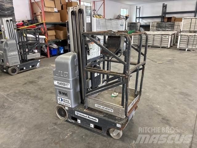 JLG 20MVL Вертикальные мачтовые подъемники