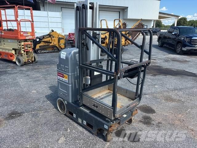 JLG 20MVL Вертикальные мачтовые подъемники