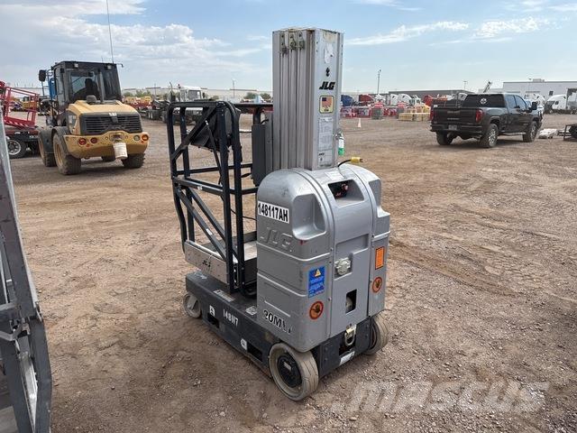JLG 20MVL Вертикальные мачтовые подъемники