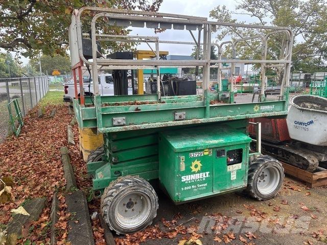 JLG 260MRT Ножничные подъемники