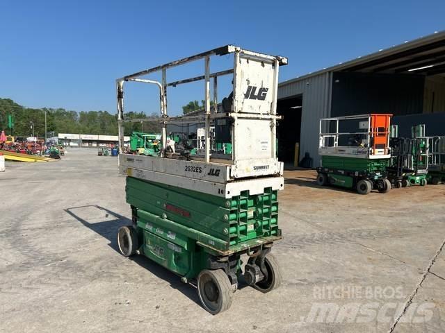 JLG 2632ES Ножничные подъемники