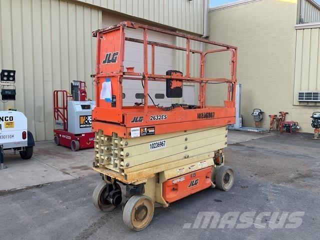JLG 2632ES Ножничные подъемники
