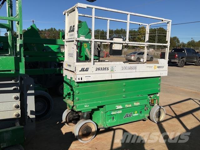JLG 2632ES Ножничные подъемники