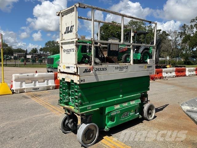 JLG 2632ES Ножничные подъемники